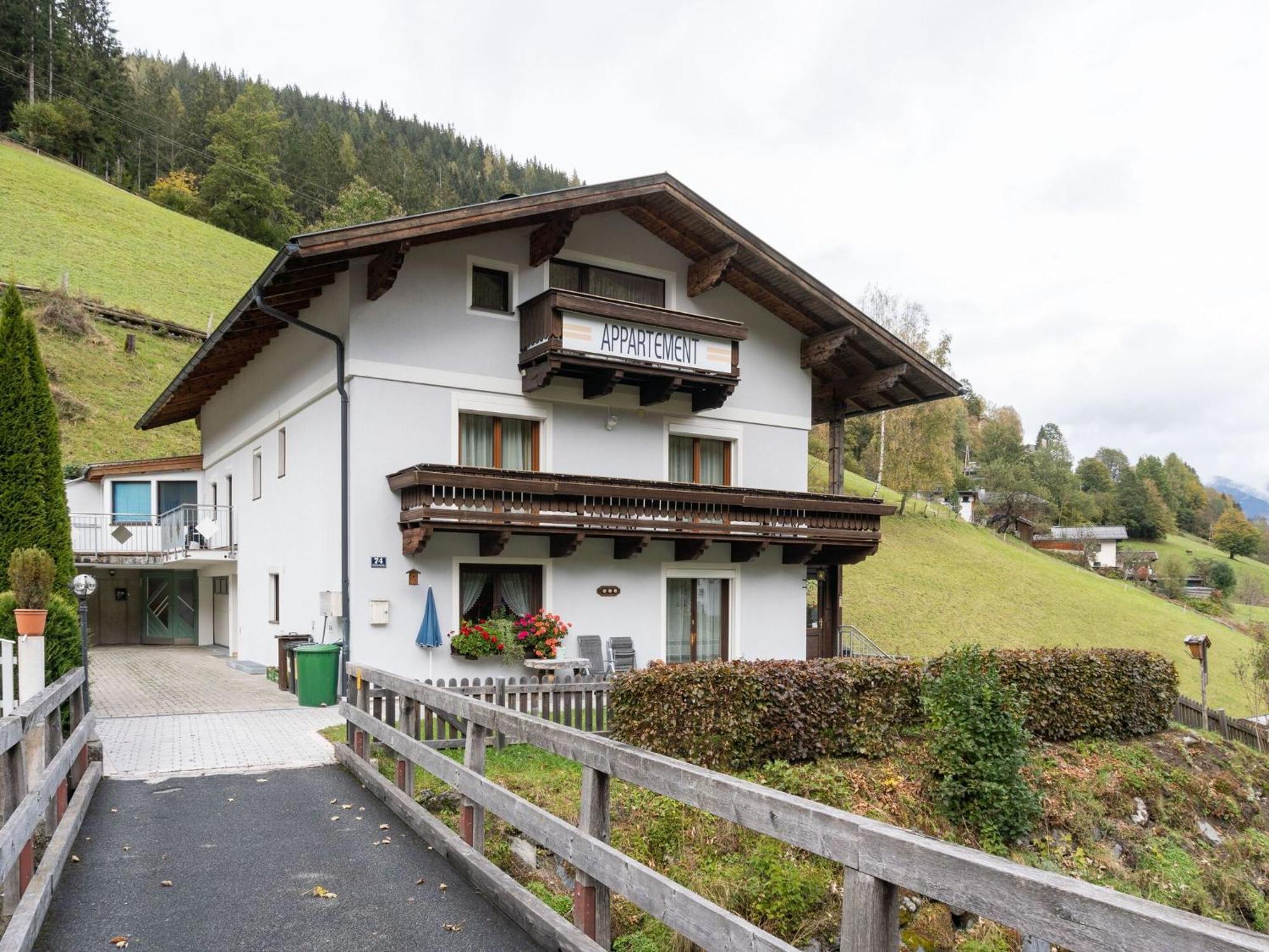 Beautiful Apartment In Zell Am See Near Ski Area Buitenkant foto
